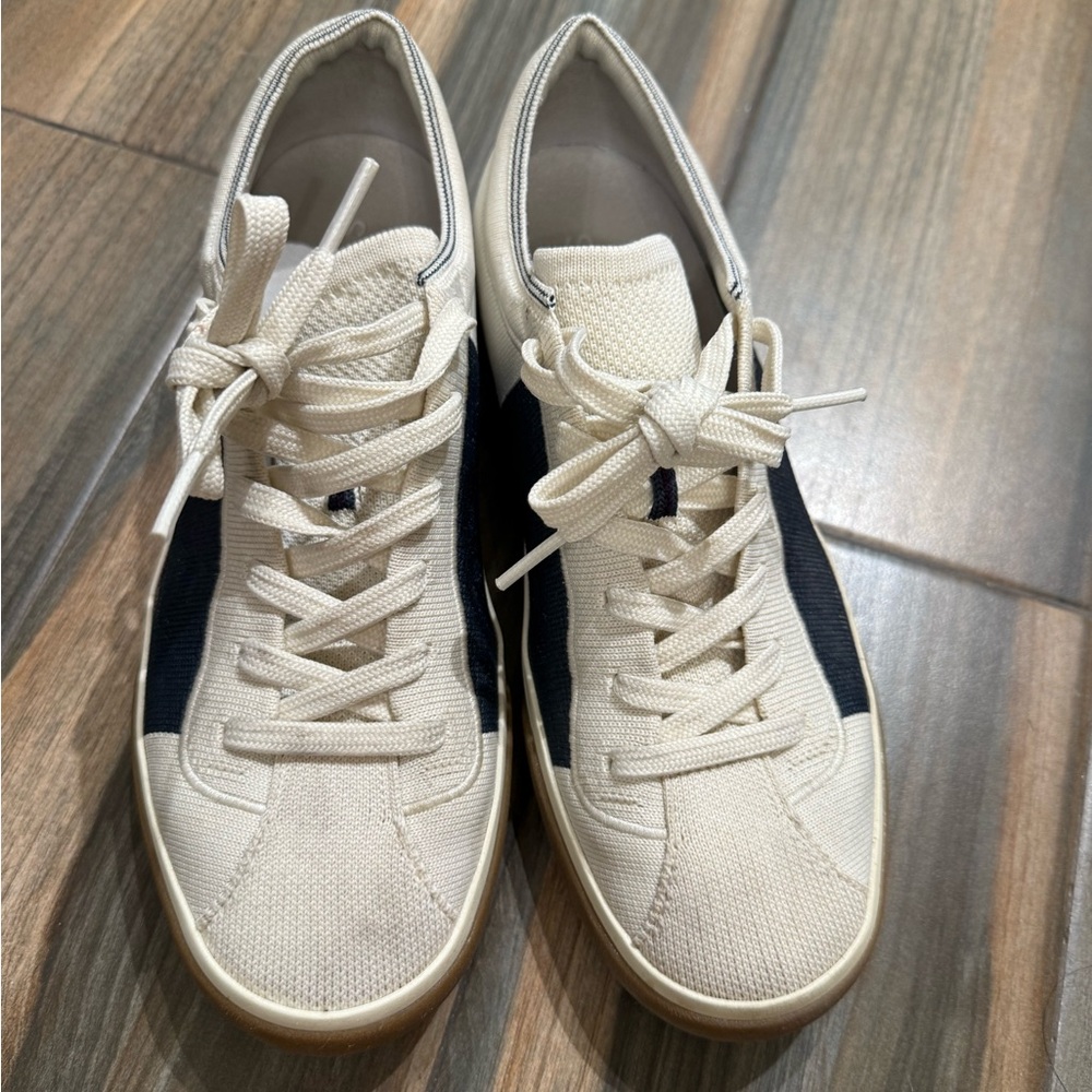 Rothy’s sneakers